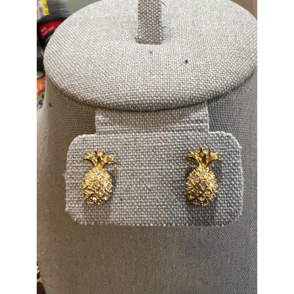 Kate Spade By the Pool Pineapple Earring & Gold-tone Crystal Ring - 5